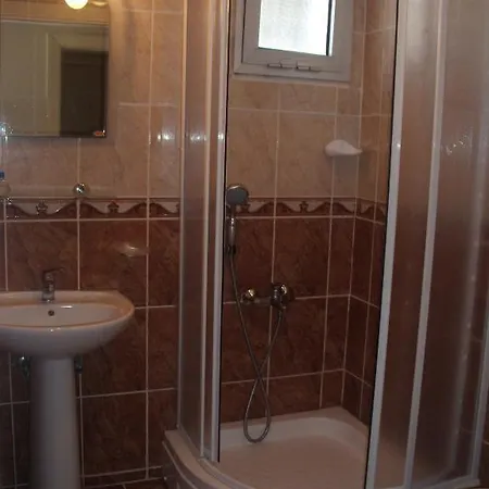 Pasifik Hotel 2*