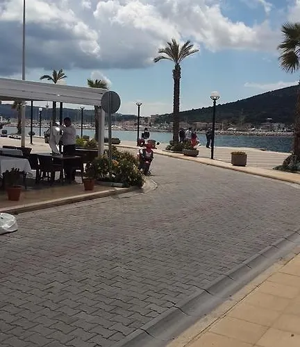Pasifik Hotel Çeşme