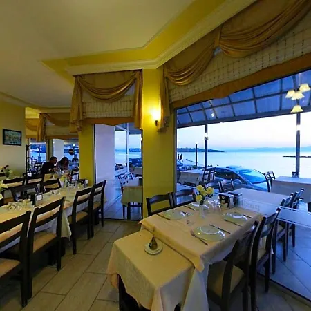 Hotel Pasifik Cesme