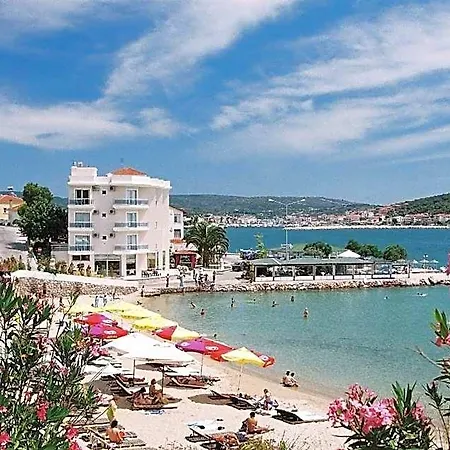 Pasifik Hotel Cesme