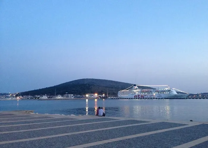 Pasifik Hotel Çeşme